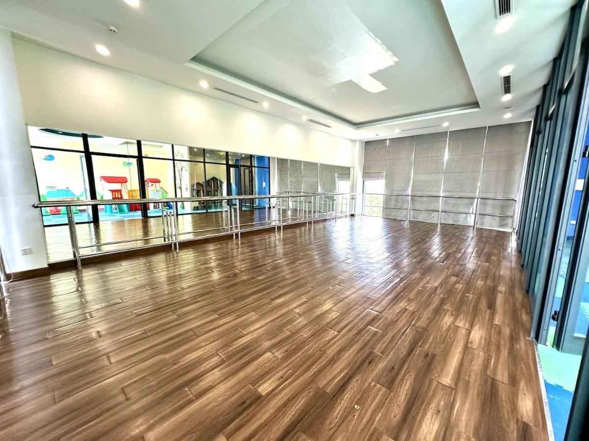 Căn hộ Convenient To Airport Full Deluxe Facilities Highend Hà Nội