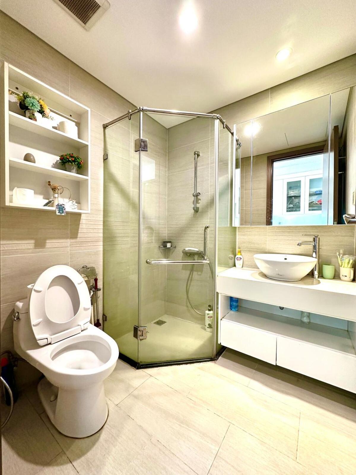 Căn hộ Convenient To Airport Full Deluxe Facilities Highend *