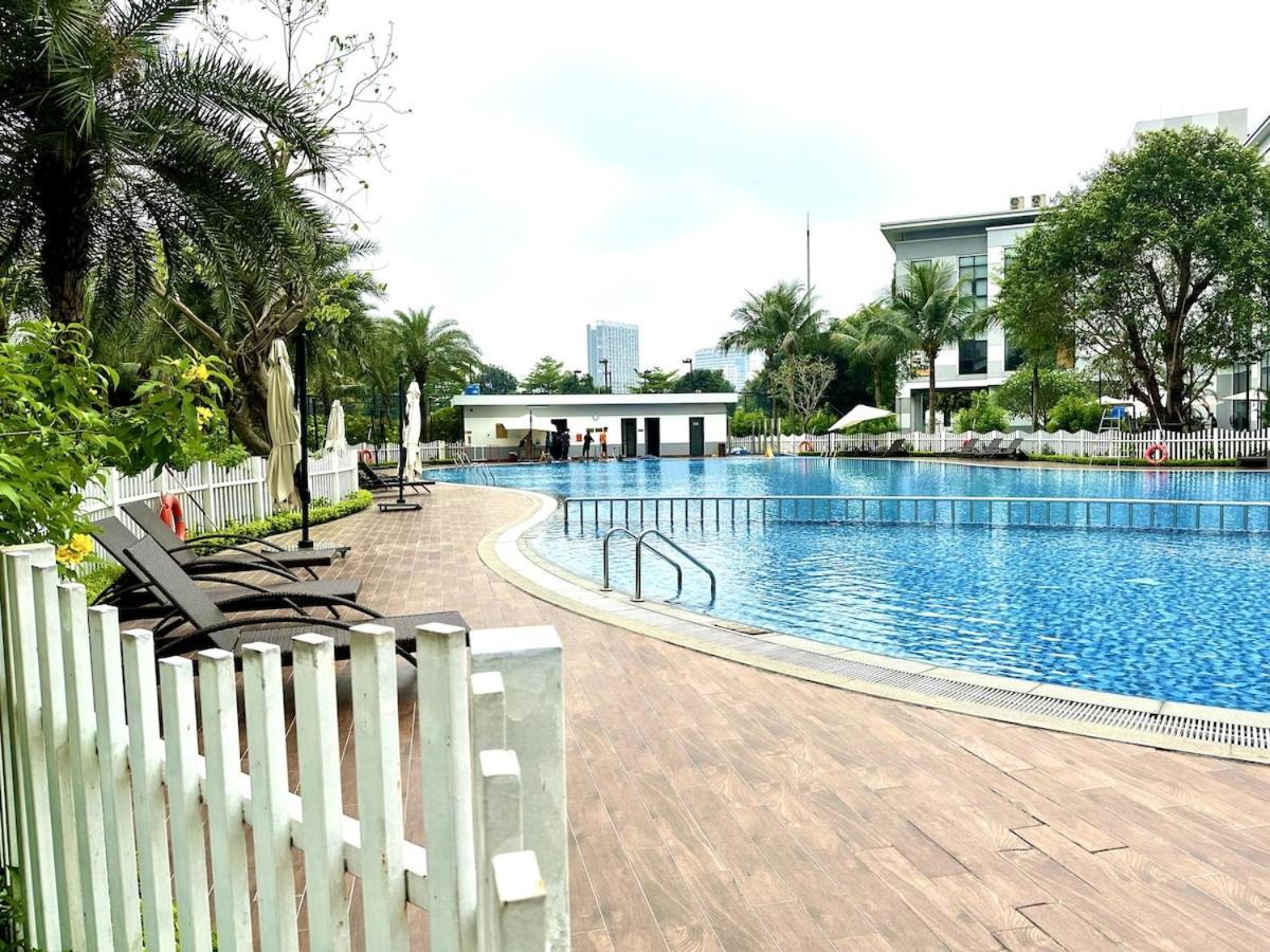 Convenient To Airport Full Deluxe Facilities Highend